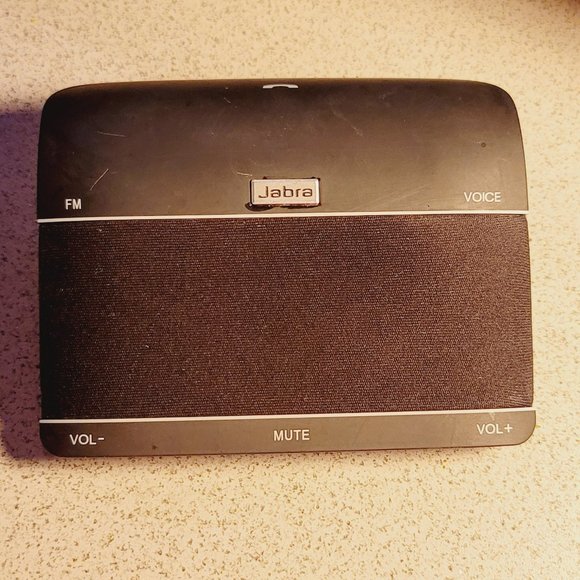Jabra Freeway Bluetooth Speakerphone - Picture 1 of 2